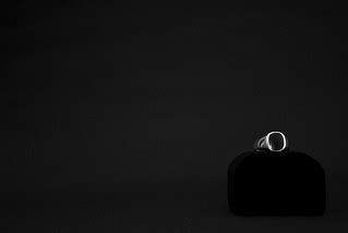 365.051 - Minimal Black & White | Negative space and 5 O'clo… | Flickr