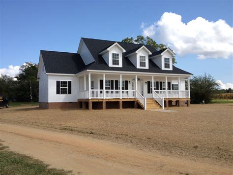 A modular home being put together by www.ModularHomesVA.com #homebuild ...