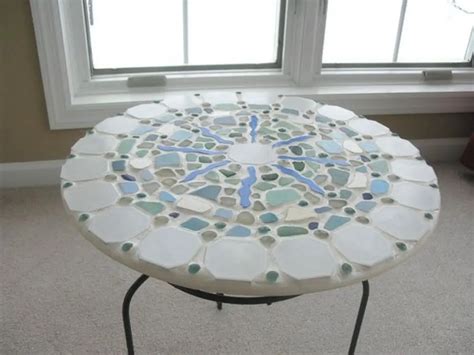 Mesmerizing Sea Glass Mosaic Table: 9-Step Build Guide - Craft projects for every fan!