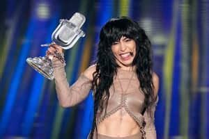 Sweden's Loreen Wins Eurovision Song Contest | Engoo Daily News