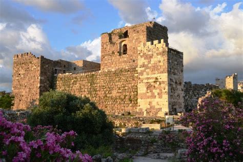 The Phoenician castle, Byblos, Lebanon | Tower bridge, Lebanon, World