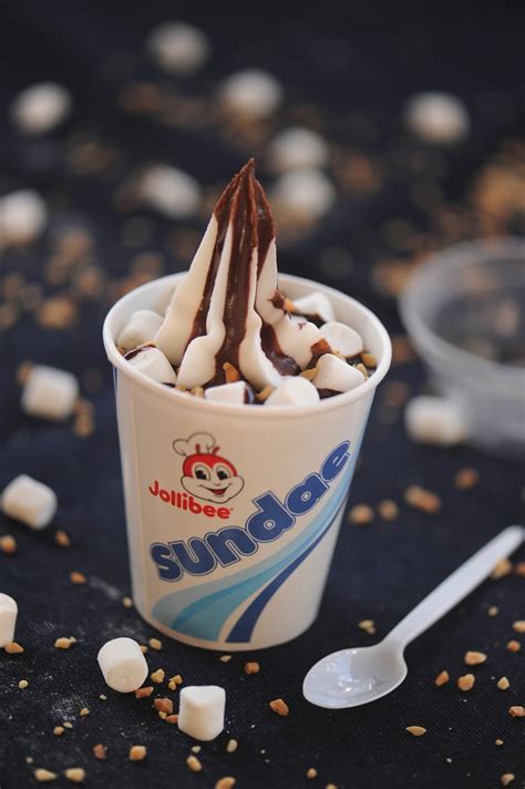 The Food Alphabet and More: Jollibee launches new Rocky Road Overload ...