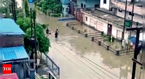 Glaucoma: Factories In Tronica City Suffered 30cr Losses Due To Floods: Panel | Ghaziabad News ...