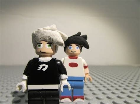 Custom Minifigure Showcase: Danny Phantom - YouTube