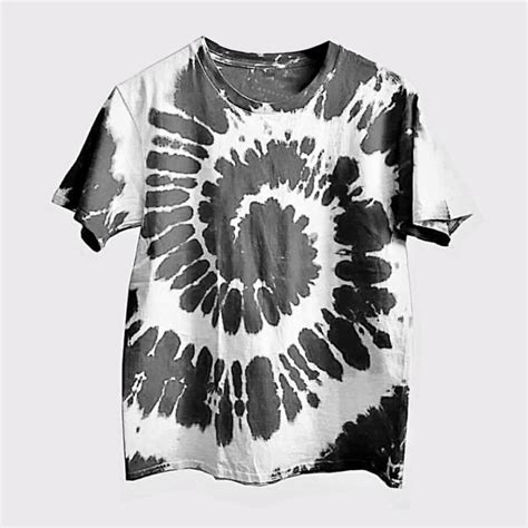 Black Spiral Tie-Dye Tee | mail.napmexico.com.mx