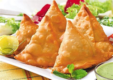 Potato Samosa (PIECE) - Nimco's Karachi