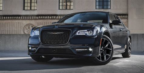 Here Is Everything You Need To Know About The 2023 Chrysler 300 Series ...