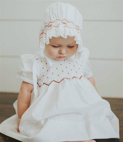 Baby Christmas Outfit Guide: What to Wear this Holiday Season ...