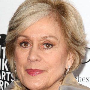 Kiri Te Kanawa - Age, Family, Bio | Famous Birthdays