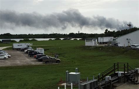 SpaceX Explosion Hits Florida Launch Site During a Test | TIME