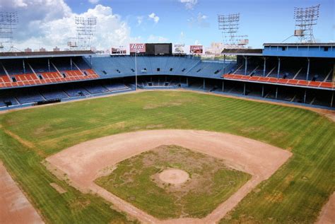 Ballpark Ghosts: Tiger Stadium - 1980s Baseball