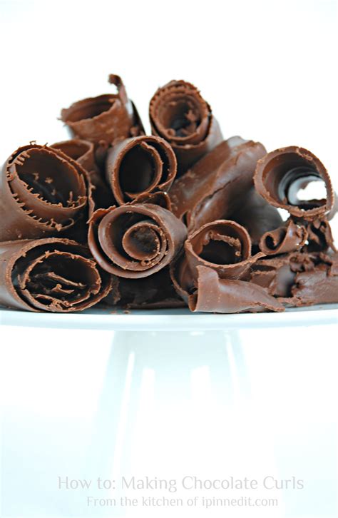 How To: Making Chocolate Curls | How to make chocolate, Cupcake cakes ...