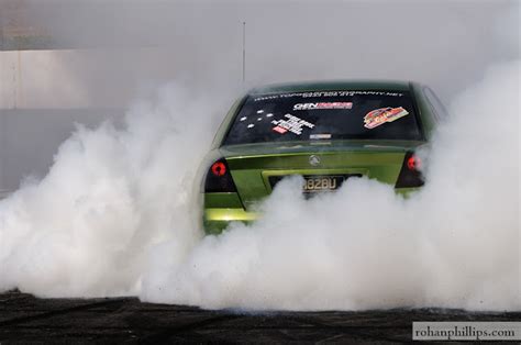 Cars, Cameras & Chronic Illness: Burnout Photo of the Day: Holden ...