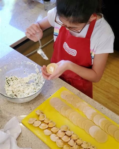 5 Best Online Cooking Classes for Kids | The Kitchn