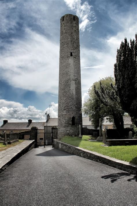 Historic Sites of Ireland: Kells Round Tower