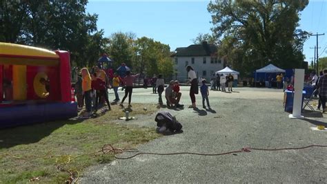 Barack Obama Elementary School celebrates 100 years