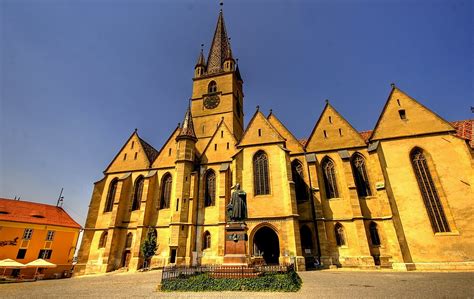 Biserica Evanghelica, Sibiu, Romania | Gaspar Serrano | Flickr