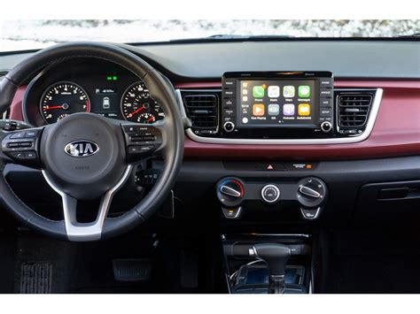 2018 Kia Rio: 87 Interior Photos | U.S. News