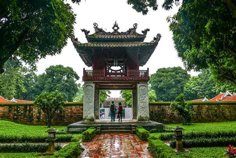 Temple of Literature Hanoi | History, Hours, Ticket, Dress Code