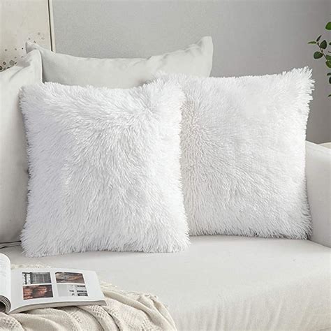 Amazon.com: MIULEE Pack of 2 Decoration Luxury Faux Fur Throw Pillow ...