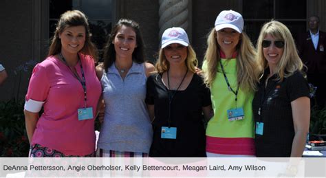 GOLF GIRL'S DIARY: PGA Tour Wives -Taking Questions, Making Smoothies And Giving Back