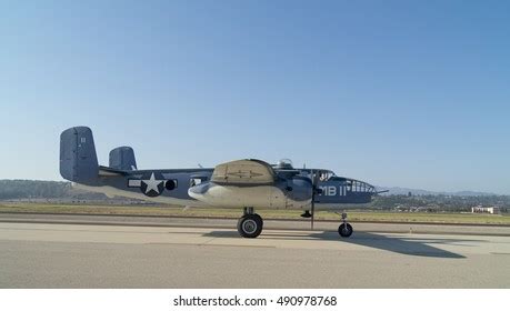 210 Camarillo airport Images, Stock Photos & Vectors | Shutterstock