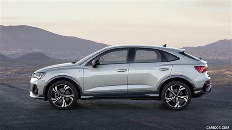 Audi Q3 Sportback | 2020MY S line (Color: Dew Silver) | Side