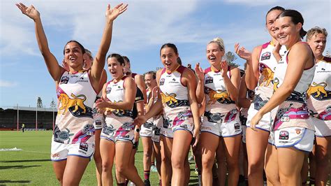 I will always wear that jumper with pride - The biggest AFLW talking ...