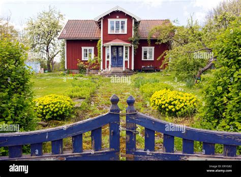 House on Lake Vänern, Mariestad, Sweden Stock Photo - Alamy