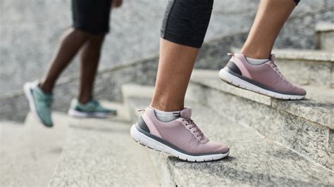 The 11 Best Walking Shoes for Women to Wear in Spring 2023 — Shop Hoka, Allbirds, Ryka and More ...