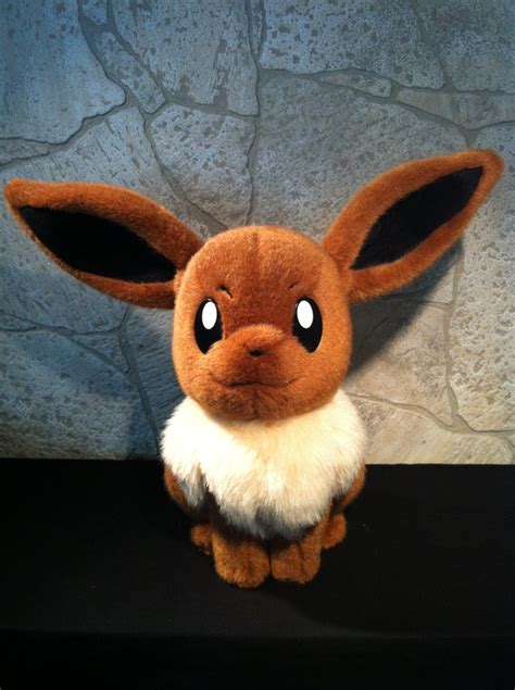 Eevee-Plushies - Nerdinsweden's Pokémon Collection