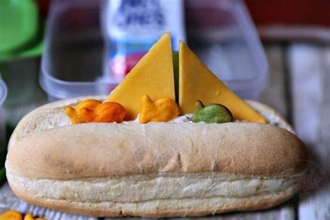 Easy & Fun Back To School Lunch Idea - Tuna Boat Sandwich