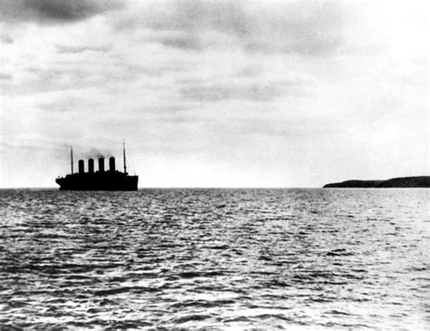 19 Creepy Pictures From The Titanic Before It Sank | Creepy pictures, Titanic photos, Titanic ship