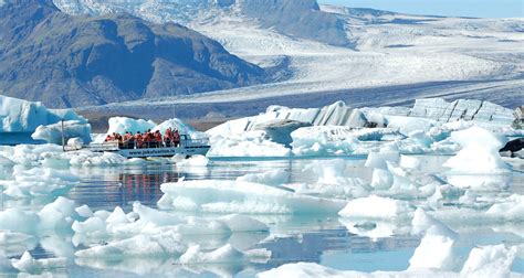 Jokulsarlon Amphibian Boat Tour | Guide to Iceland