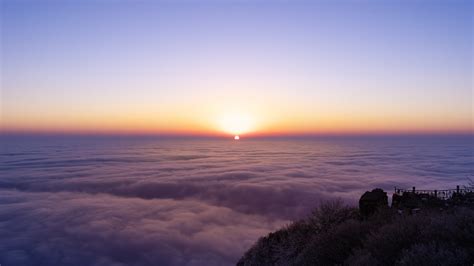 Mount Emei Sunrise - PentaxForums.com