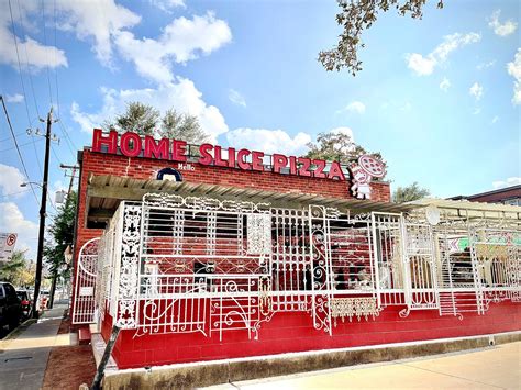 Home Slice Pizza opens today in Midtown Houston