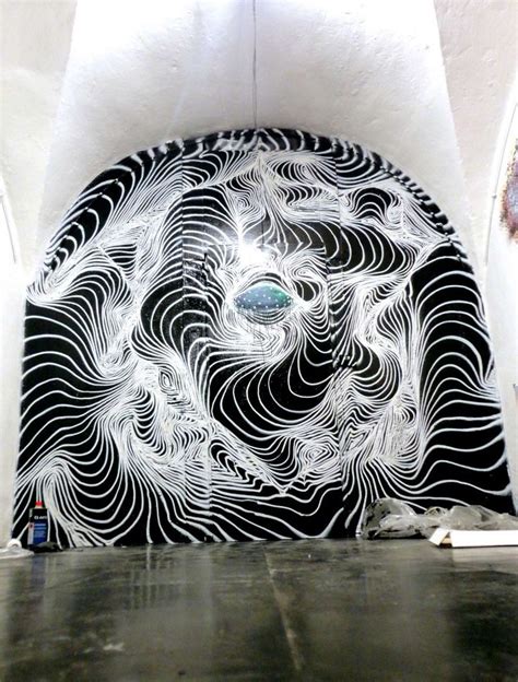 Hypnotic works by AweR - The re:art | Optical illusions art, Hypnotic art, Hypnotize art