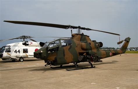 File:AH-1S Cobra.jpg - Wikipedia