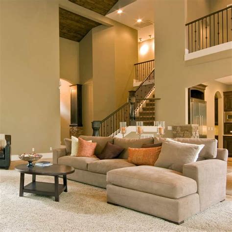 What Cushions And Pillows Go With A Beige Sofa? [16 Suggestions with Pictures] - Home Decor Bliss