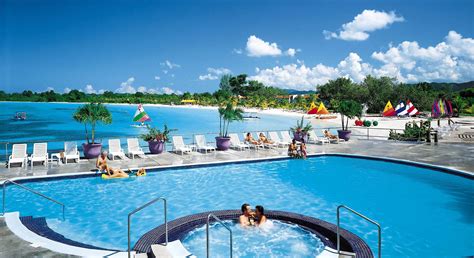 Top 10 Caribbean Resorts | GloHoliday