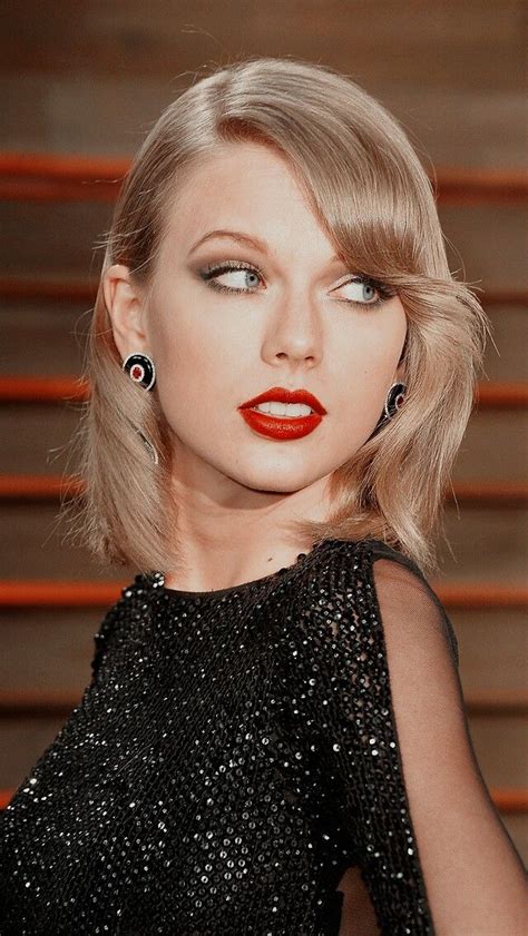 Pin by Planet4Love on taylor. | Taylor swift hair, Taylor swift red lipstick, Taylor swift