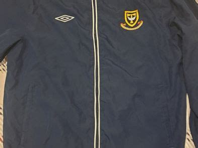 School Uniform Pe Templeogue College Size M For Sale in Sandyford, Dublin from Agster78