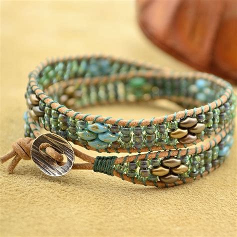 Superduo Bead Wrapped Leather Cord Bracelet Tutorial / The Beading Gem