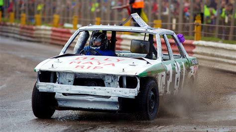 BBC Two - Fast and Fearless: Britain's Banger Racers, Episode 1