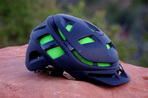 5 Best Mountain Bike Helmets of 2019