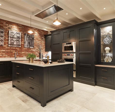 20+ Black Kitchen Cabinet Ideas – HomeDecorish