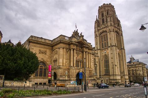 Bristol Museum & Art Gallery (Bristol, 1905) | Structurae