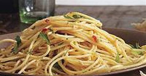 Pasta Aglio Olio with Anchovies Recipes | Yummly