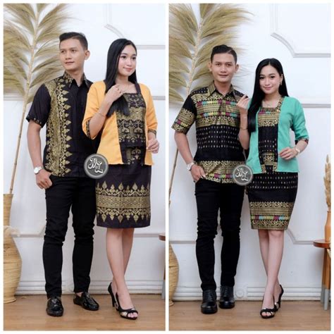 Jual Baju couple natal/couple temurah(harga sudah sepasang) | Shopee Indonesia