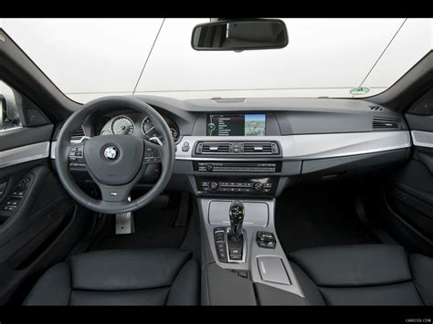 BMW M550d xDrive - Interior | Wallpaper #76 | 1600x1200